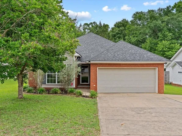 270 Melrose Ln, Dothan, AL 36303