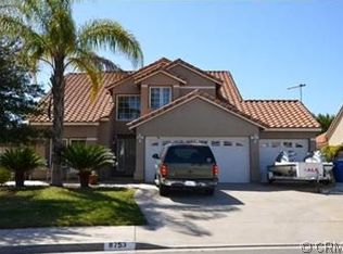 8753 Morninglight Cir, Riverside, CA 92508
