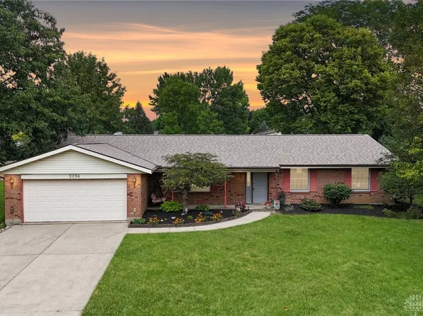 3094 Village Ct, Dayton, OH 45432