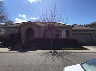 8407 Greentrails Way, Elk Grove, CA 95624