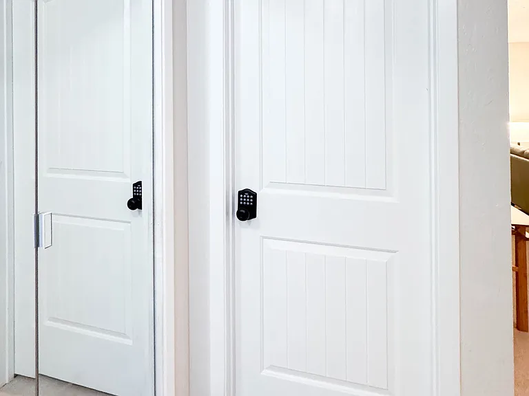 2245 Minerva Way — Photo 18
