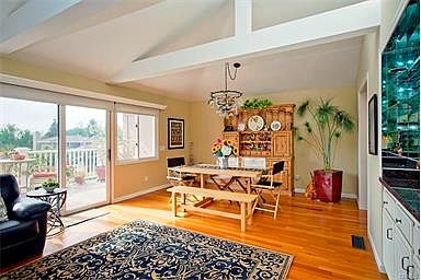 2nd image of 807 Gardenia Wy