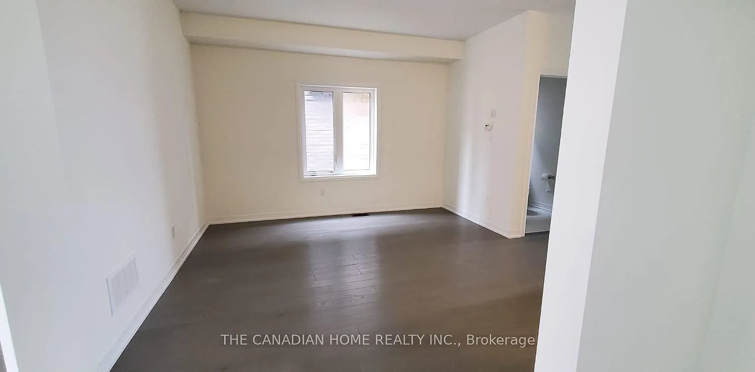5 bed, $3,300 — Photo 2