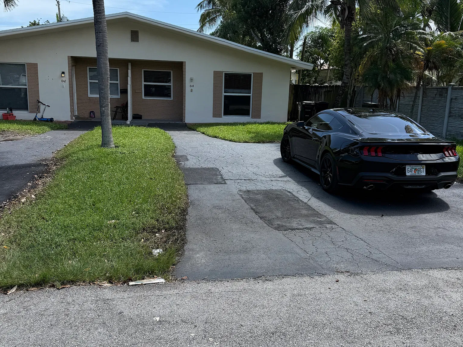 3 bed, 2297 sqft, $2,600 — Photo 1