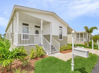 235 Foxwood Ln, Naples, FL 34112