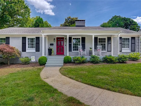 1113 Buckingham Rd, Greensboro, NC 27408