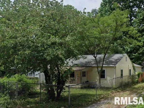 2853 S Hoover Ave #1, Springfield, IL 62703