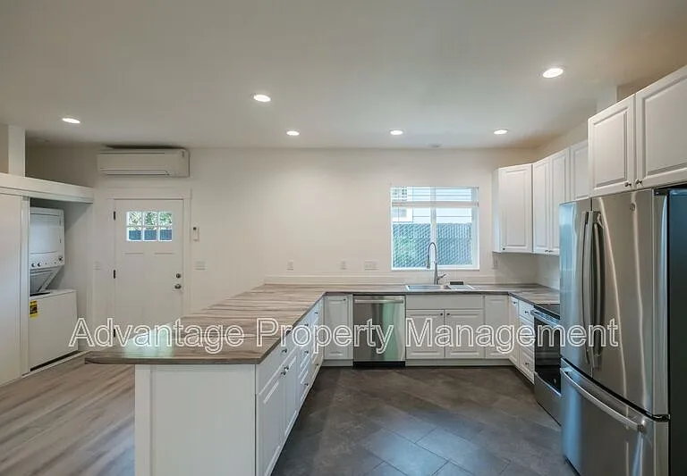 2190 SE Marion St — Photo 26