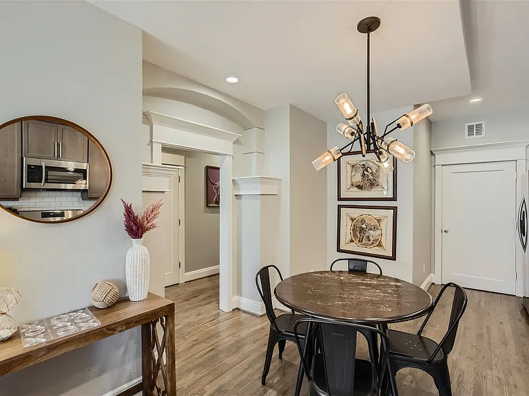 4038 Lemmon Ave #103 — Photo 3