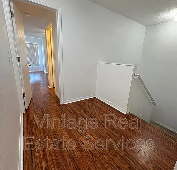 1324 Kelridge Pl — Photo 11