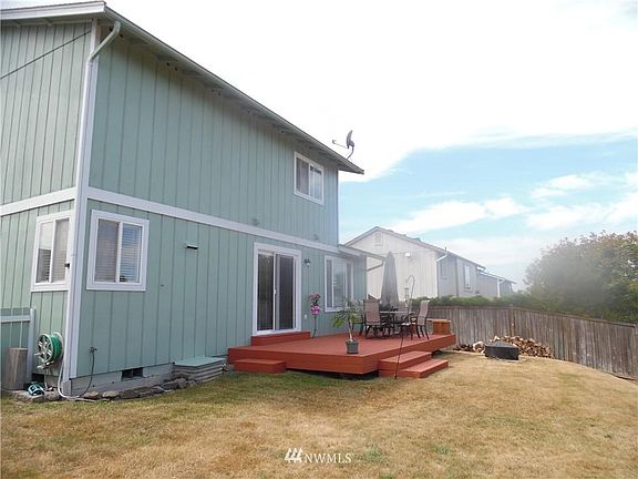 3rd image of 4801 36th St NE