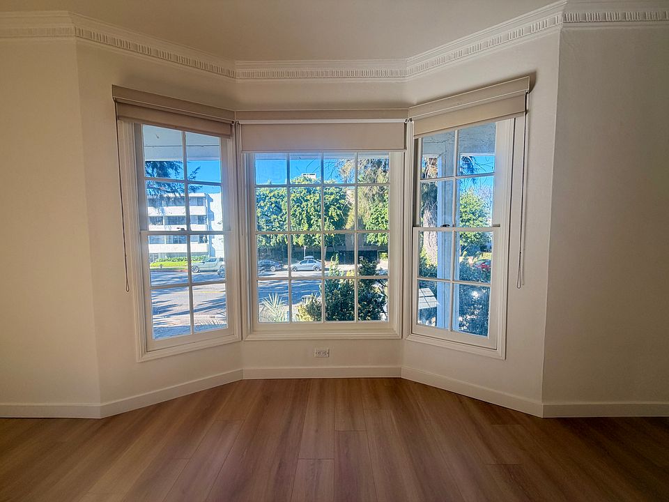 1st image of 4642 Fulton Ave #2