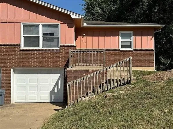 7370/7372 Lathrop Ave, Kansas City, KS 66109