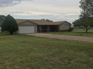 8425 La Linda St, Clovis, NM 88101