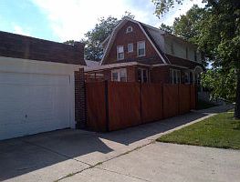 3rd image of 6639 N Oketo Ave