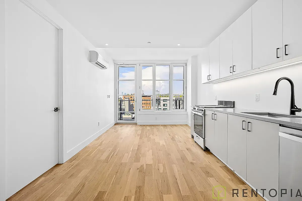 88 North 1st Street — Photo 1