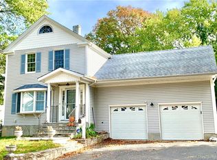 129 York Rd, Fairfield, CT 06825