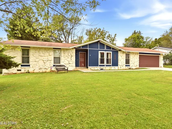 843 Sky Blue Dr, Knoxville, TN 37923