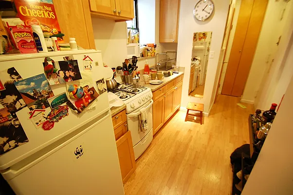Rented by Bold New York | media 33