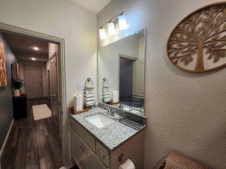 4708 Haltom Rd — Photo 5