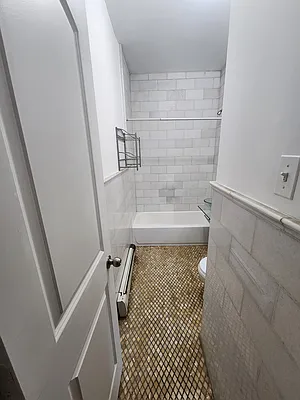 Rented by Aida Home Realty | media 5