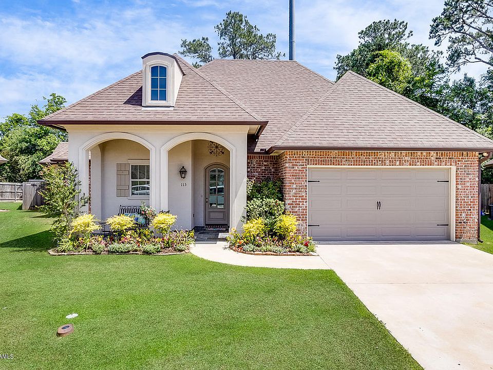 1st image of 113 Emerald Sands Ln