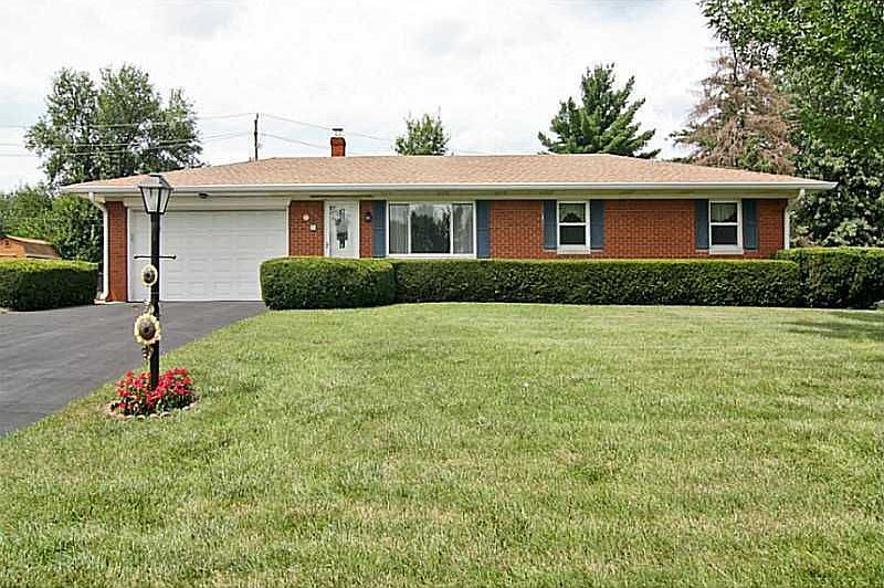 1st image of 28 Hargeo Dr
