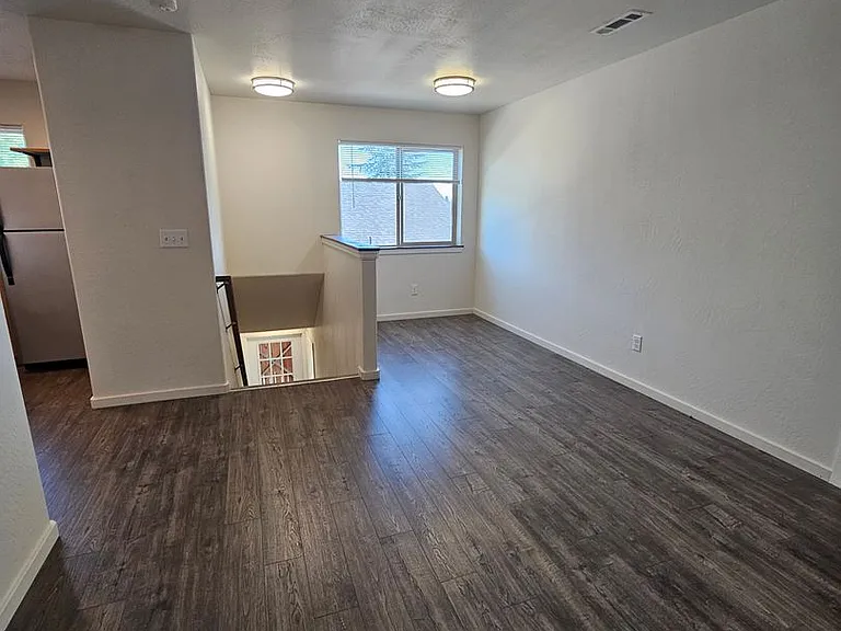 171 Mellecker Way — Photo 24