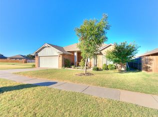 18313 Summer Grove Ave, Edmond, OK 73012