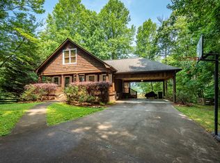 96 Riverwood Pl, Ellijay, GA 30536