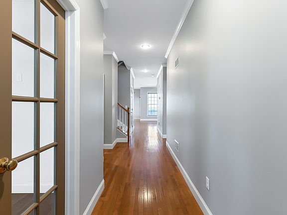 Entry Hallway