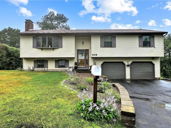 206 White Birch Drive, Waterbury, CT 06708