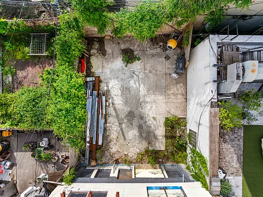 Sold by Corcoran | media 7