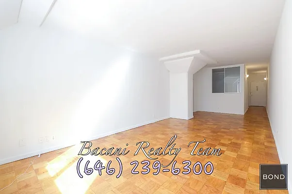 Rented by Bond New York | media 6