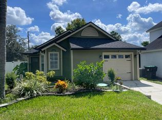9991 Triple Crown Cir, Orlando, FL 32825