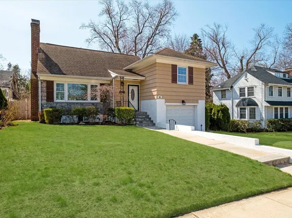 16 Whitfield Terrace, New Rochelle, NY 10801