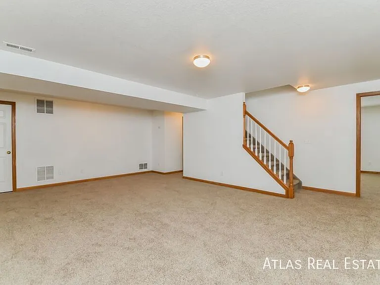 5187 Fennel Dr — Photo 7