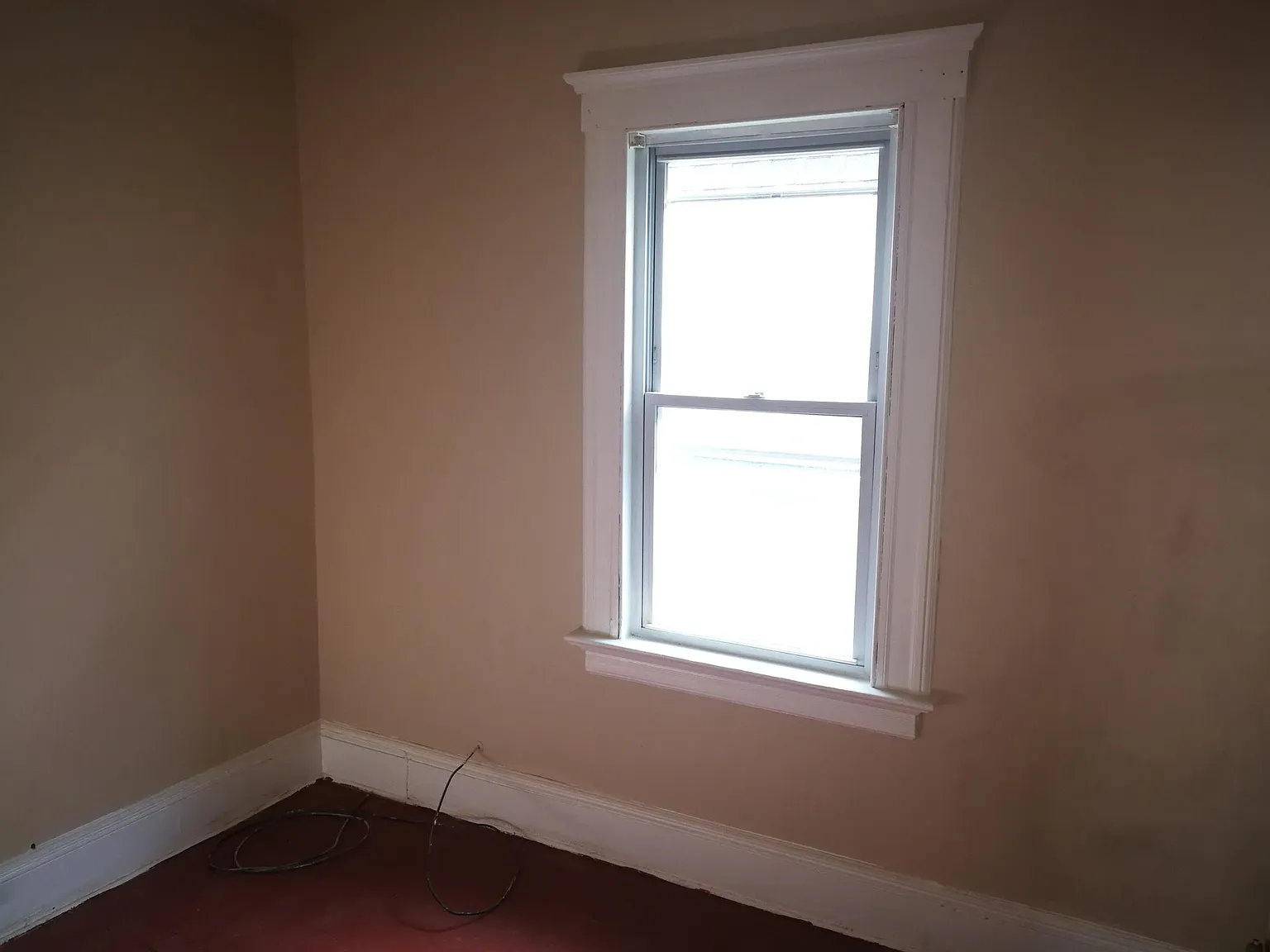 4 bed, 1300 sqft, $2,700 — Photo 3