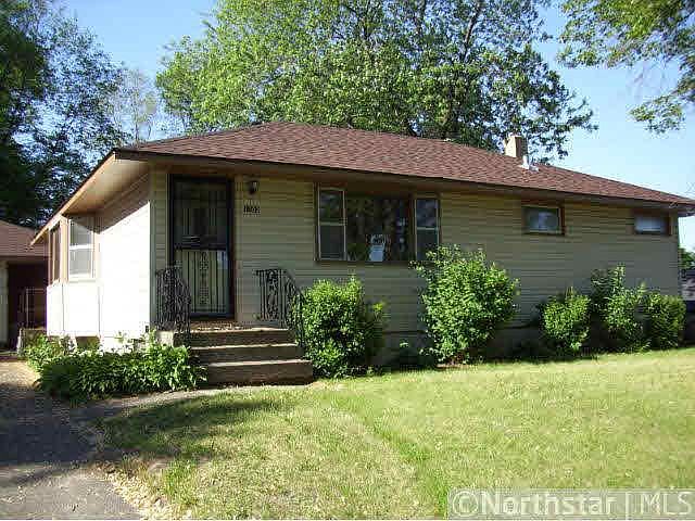 1st image of 1200 Lark Avenue