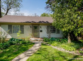590 Elm St, Glen Ellyn, IL
