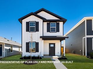 312 Santo Domingo Rd, Bastrop, TX 78602