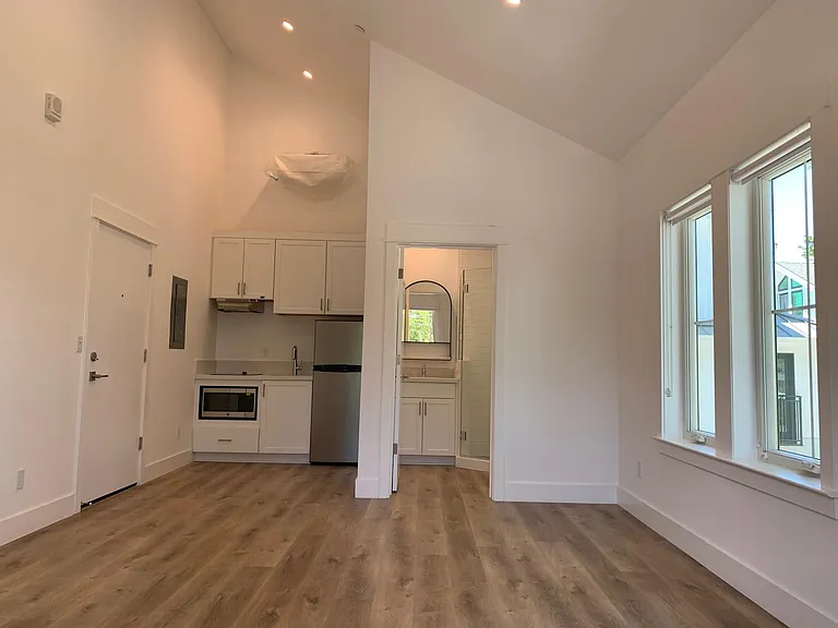 4795 Augustine St #3 — Photo 10
