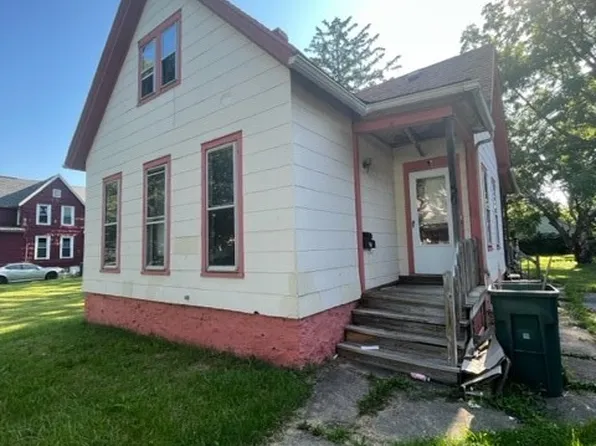 150 Warner St, Rochester, NY 14606
