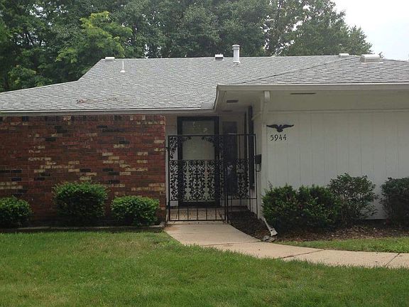 5th image of 5944 Troy Villa Blvd