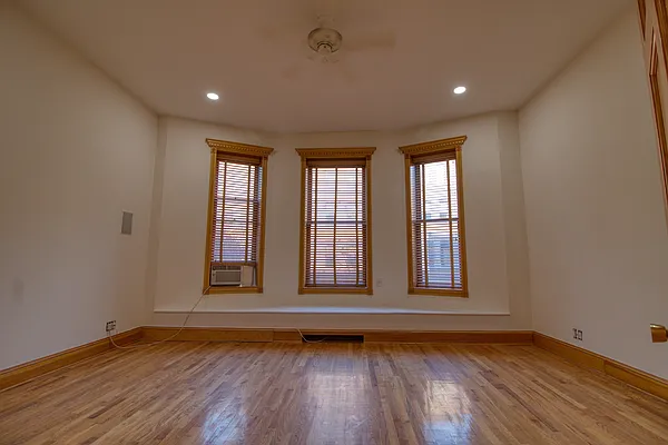 Rented by Harlem Lofts | media 25