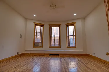 Rented by Harlem Lofts