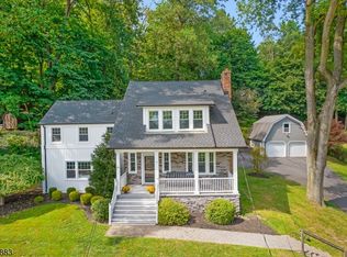 29 Somerset Ave, Bernardsville, NJ 07924