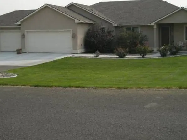 98817 Canyon View Dr, Kennewick, WA 99338