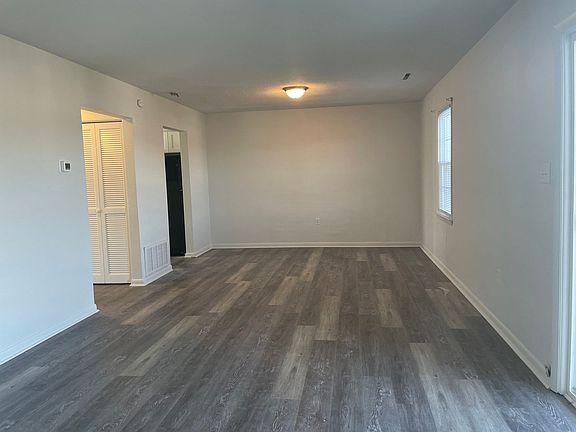 5th image of 6491 Carefree Ln APT 23