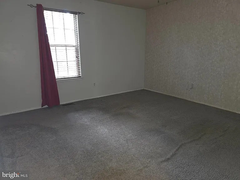 3301 Heidi Ln — Photo 14